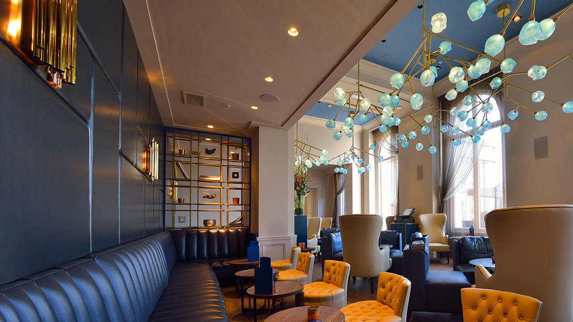 in-ceiling-carousel-2a